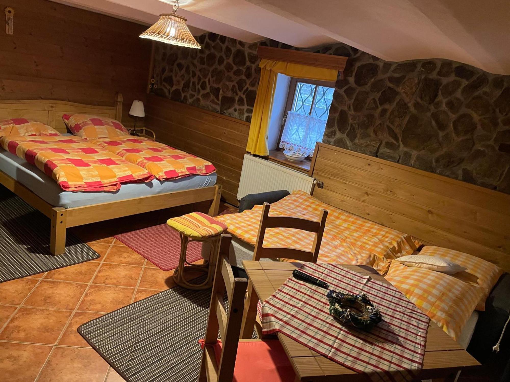 Apartmány Chalupinka Železná Ruda Esterno foto